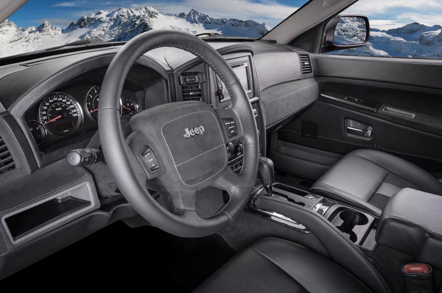  Jeep Grand Cherokee BOSE by Carbon Motors 2015 года  (фото 3 из 17)